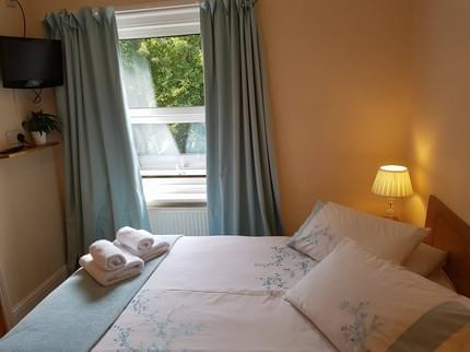 A B GUEST HOUSE BALSHAM CAMBRIDGE