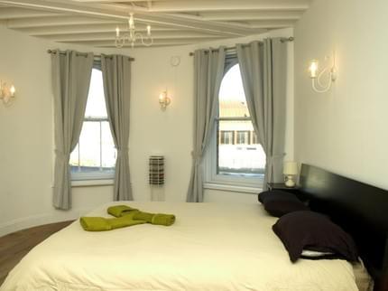 BRIXTON VILLAGE APARTMENT COLDHARBOUR LANE LAMBETH