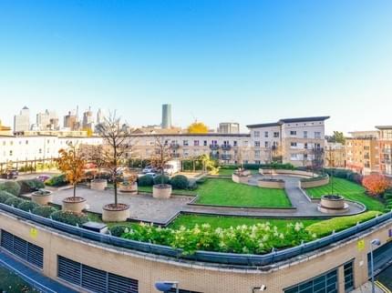 REGENCY RIVER VIEW APARTMENT ALL SAINTS LONDON