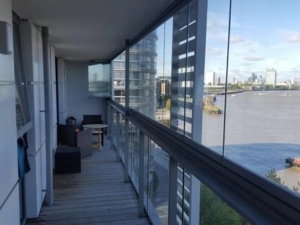 2 BEDROOM APARTMENT ON RIVER THAMES GREENWICH