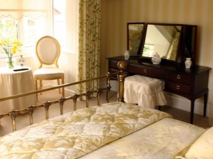 NUMBER 8 GUEST HOUSE DERRY