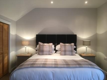 ELMSDALE GUEST HOUSE CHYANDOUR PENZANCE