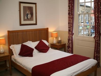 CHAPTERS HOTEL RESTAURANT BATTERSBY MIDDLESBROUGH