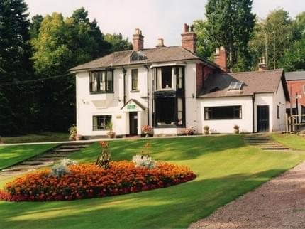 OLD ROSE AND CROWN HOTEL BARNT GREEN BIRMINGHAM