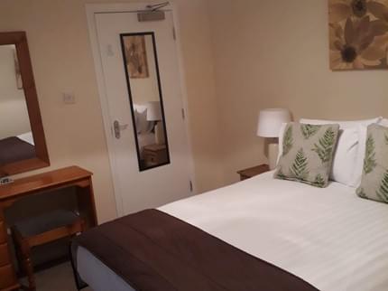 BISHOP GATE B B DERRY