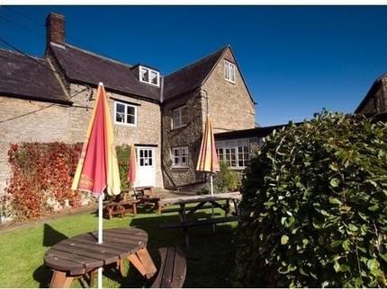 CREWE ARMS BIDDLESDEN HINTON IN HEDGE