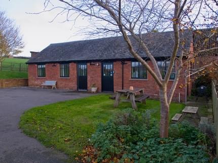 HUE S PIECE PAYNES FARM AYLESBEARE BROADCLYST