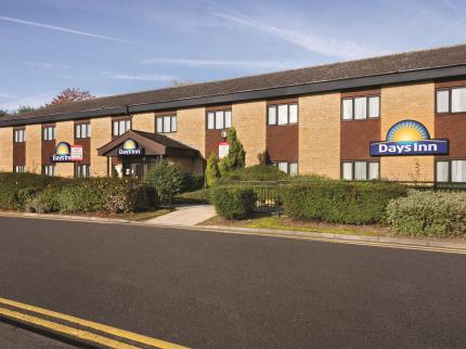 DAYS INN BRADFORD M62 BRIGHOUSE BRADFORD HUDDERSFIELD