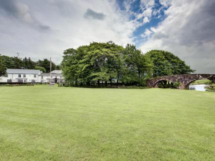 TWO BRIDGES HOTEL BELLEVER DARTMOOR