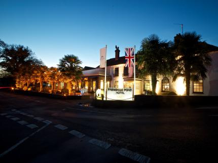 FRENSHAM POND COUNTRY HOUSE HOTEL SPA BATTS CORNER FARNHAM