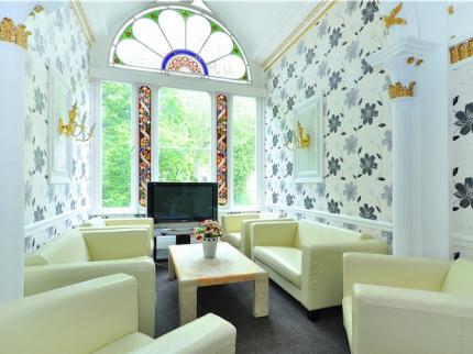 HOTEL OLIVER CROMWELL ROAD LONDON