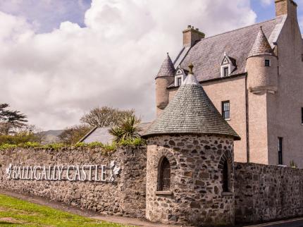 BALLYGALLY CASTLE HOTEL LARNE