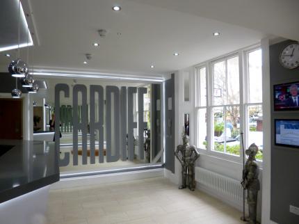 CARDIFF HOTEL BAYSWATER LONDON