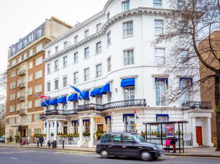 LONDON ELIZABETH HOTEL BAYSWATER LONDON