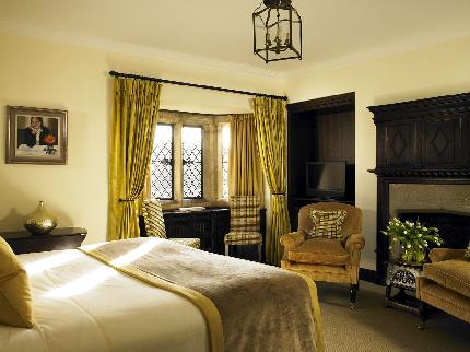 Great Fosters Hotel and Restaurant&nbsp;| Cooper's Hill&nbsp;| Egham &nbsp;| 