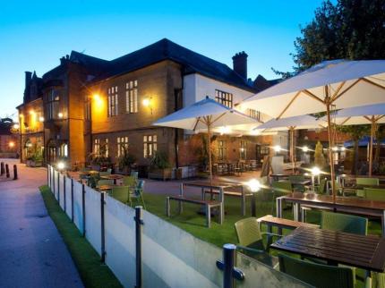 KINGS HEAD INN SALISBURY A JD WETHERSPOON HOTEL LAVERSTOCK SALISBURY