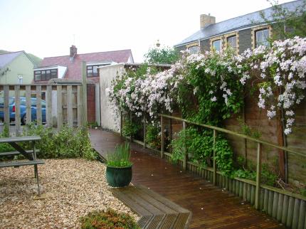 FLAT ABERFFRWD ABERYSTWYTH