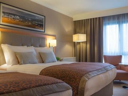 CLAYTON HOTEL LEEDS BEESTON LEEDS