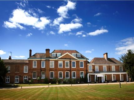 STOKE PLACE STOKE POGES FARNHAM COMMON STOKE POGES