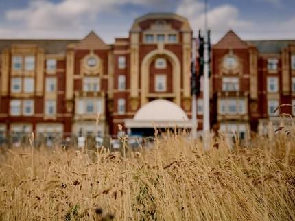 CLIFFS HOTEL CHOICE HOTELS BISPHAM BLACKPOOL