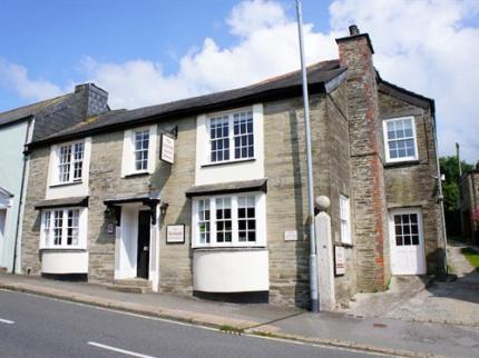 NEBULA GUEST HOUSE BYLANE END LISKEARD