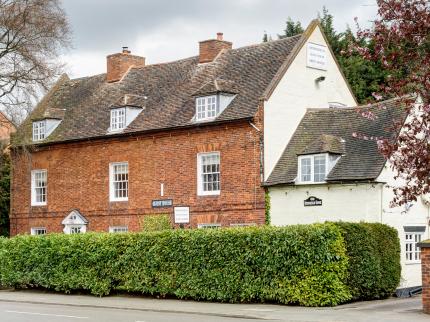 SPRINGFIELD GUEST HOUSE COLESHILL