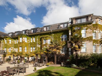 BEST WESTERN CONNAUGHT HOTEL BOURNEMOUTH