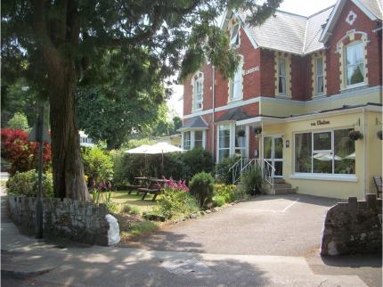ELMDENE HOTEL BARTON TORQUAY