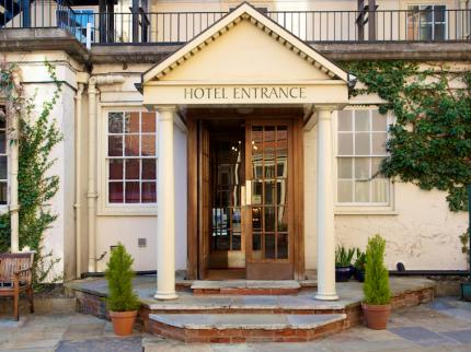 RUTLAND ARMS ASHLEY NEWMARKET