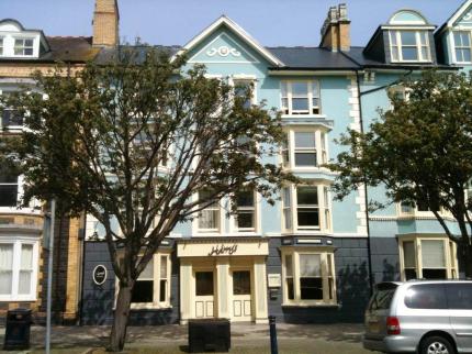 HARRYS HOTEL BAR BISTRO ABERFFRWD ABERYSTWYTH