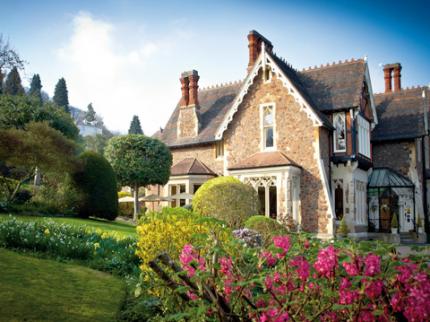 COTFORD HOTEL BARNARDS GREEN MALVERN