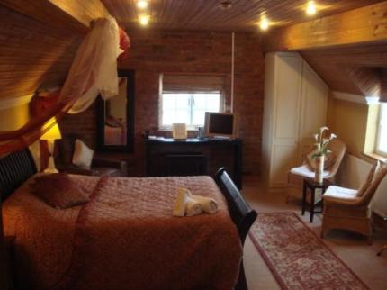 ROYAL ARMS HOTEL BARLESTONE SUTTON CHENEY