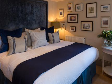 ROSLIN BEACH HOTEL SOUTHCHURCH SOUTHEND ON SEA ESSEX