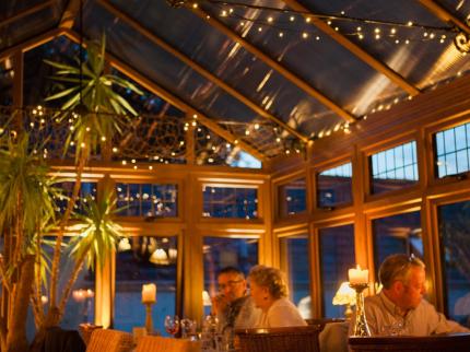 KINMEL ARMS ABERGELE