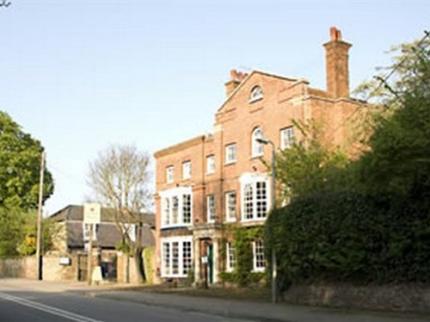 CROWN HOUSE HOTEL ASHDON SAFFRON WALDEN